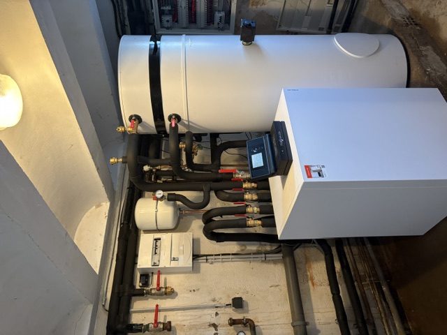 Installation d'une pompe à chaleur air/eau avec ballon thermodynamique à Chalon-sur-Saône